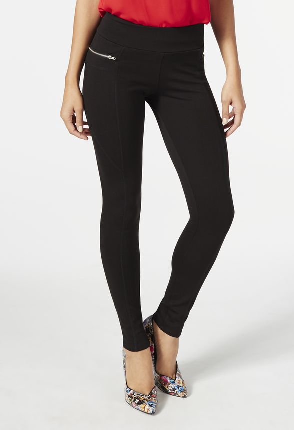 Leggings With Zippered Pockets