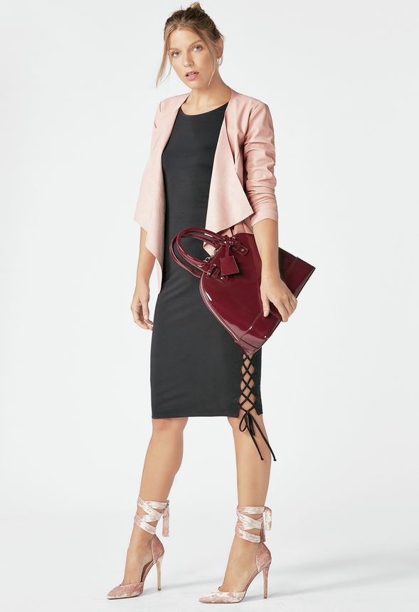 wedding planner outfit