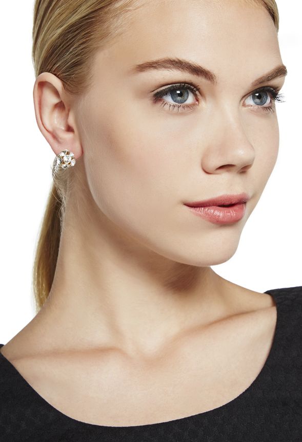 STUNNING STUDS in Gold - Get great deals at JustFab