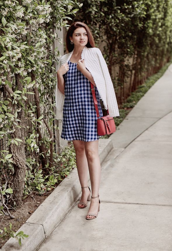 Go Out In Gingham