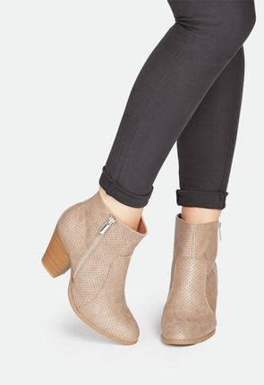 Lylaa in Blush - Get great deals at JustFab