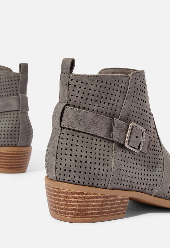 billey buckle bootie