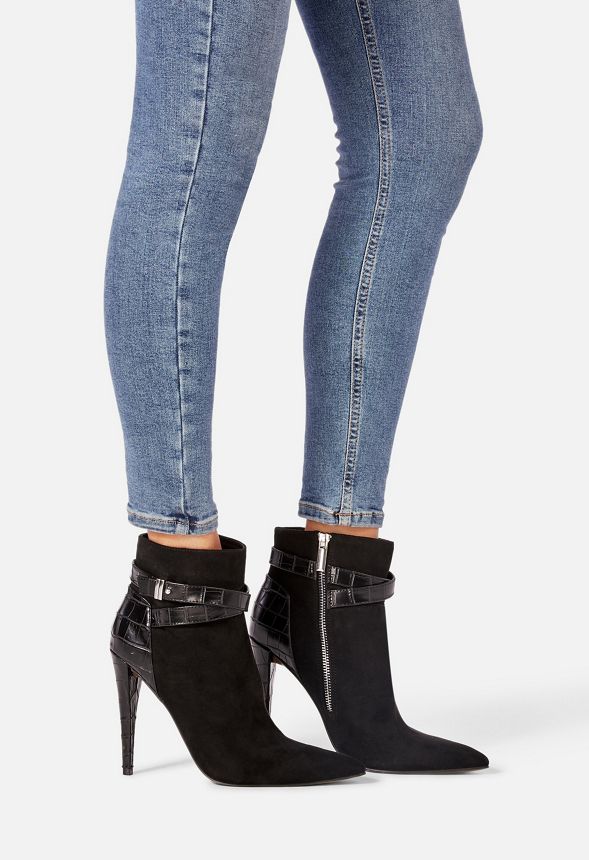 black pointed toe booties outfit