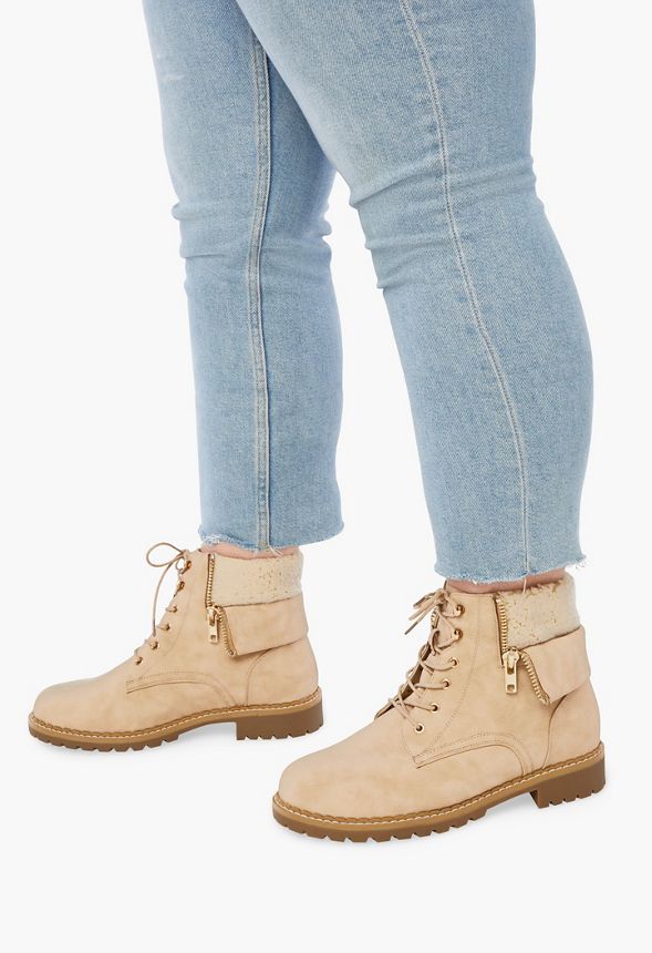 illona combat boot