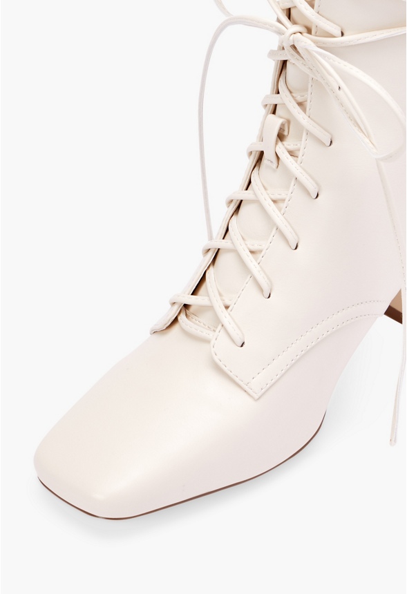 madyson lace up boot