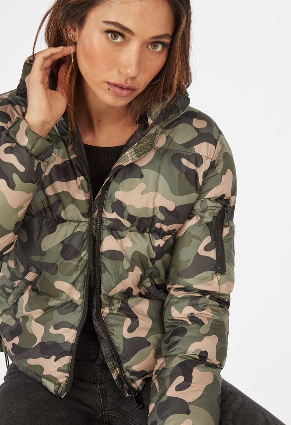 Camouflage Puffer Jacket | vlr.eng.br