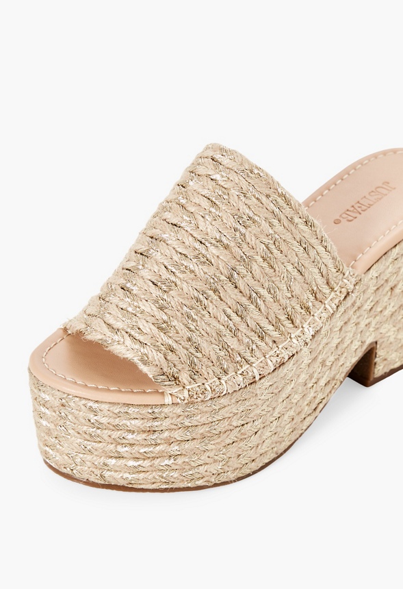 lealia platform wedge