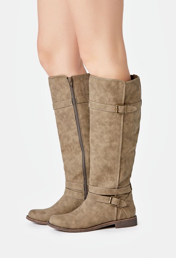 flat long boot