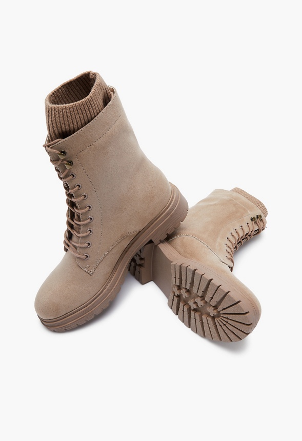 Willa Lace-up Boot