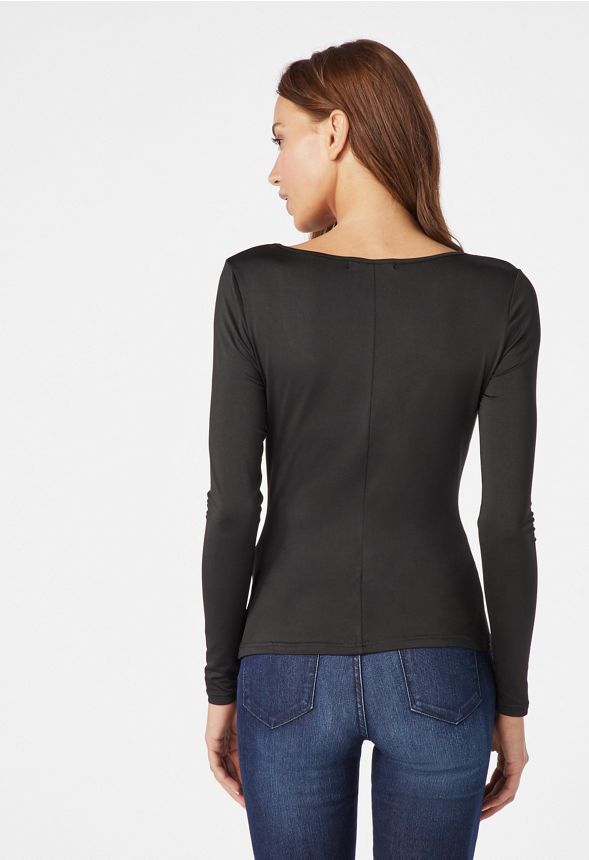 Long Sleeve Ruched Detail Knit Top in Long Sleeve Ruched Detail Knit
