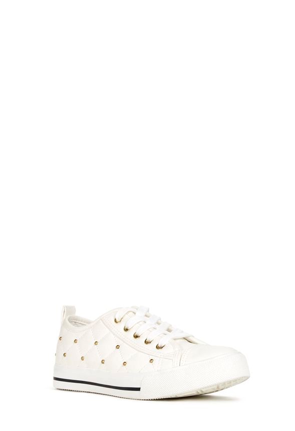 Moxee in White - Get great deals at JustFab