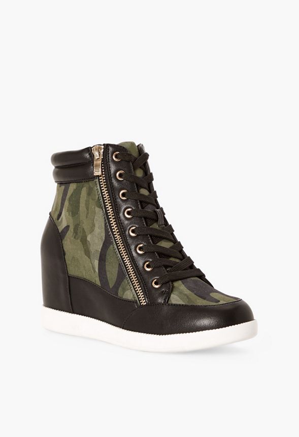 The Cool Girl Wedge Sneaker in The Cool 