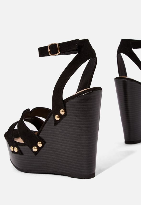 pool party wedges